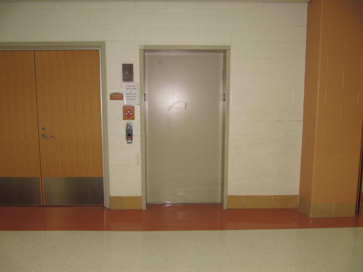 Current elevator in the 100s hallway at Plainfield East High School on Thursday, Oct. 31, 2024.